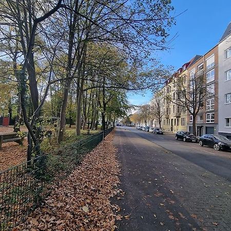 Direkt Am Suedstrand! Lägenhet Wilhelmshaven Exteriör bild